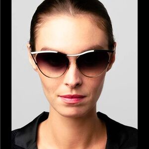 Dita revoir sunglasses. Excellent condition